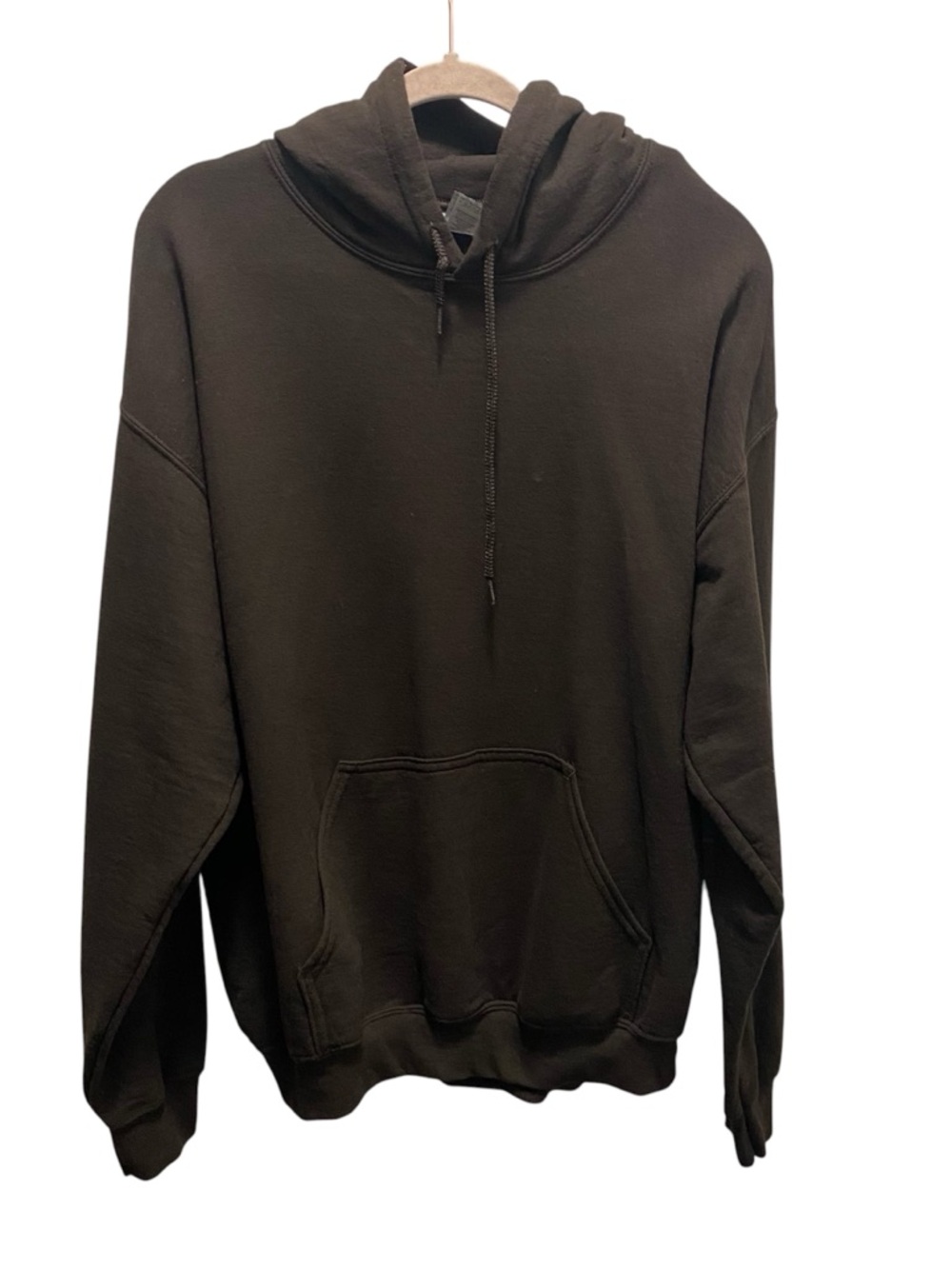 Gildan Men’s Hooded Sweatshirt